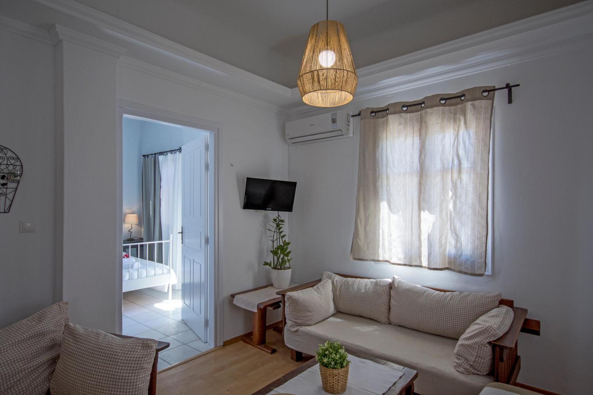 Arodou Studio And Apartment Mykonos Town Стая снимка