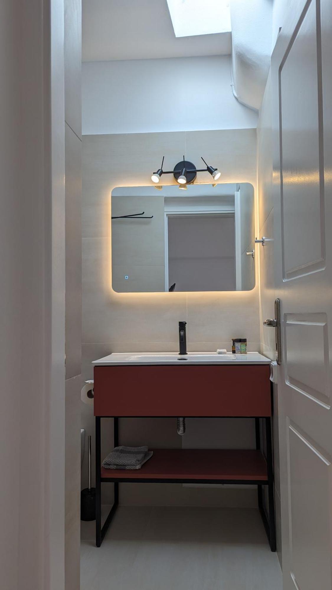 Arodou Studio And Apartment Mykonos Town Екстериор снимка