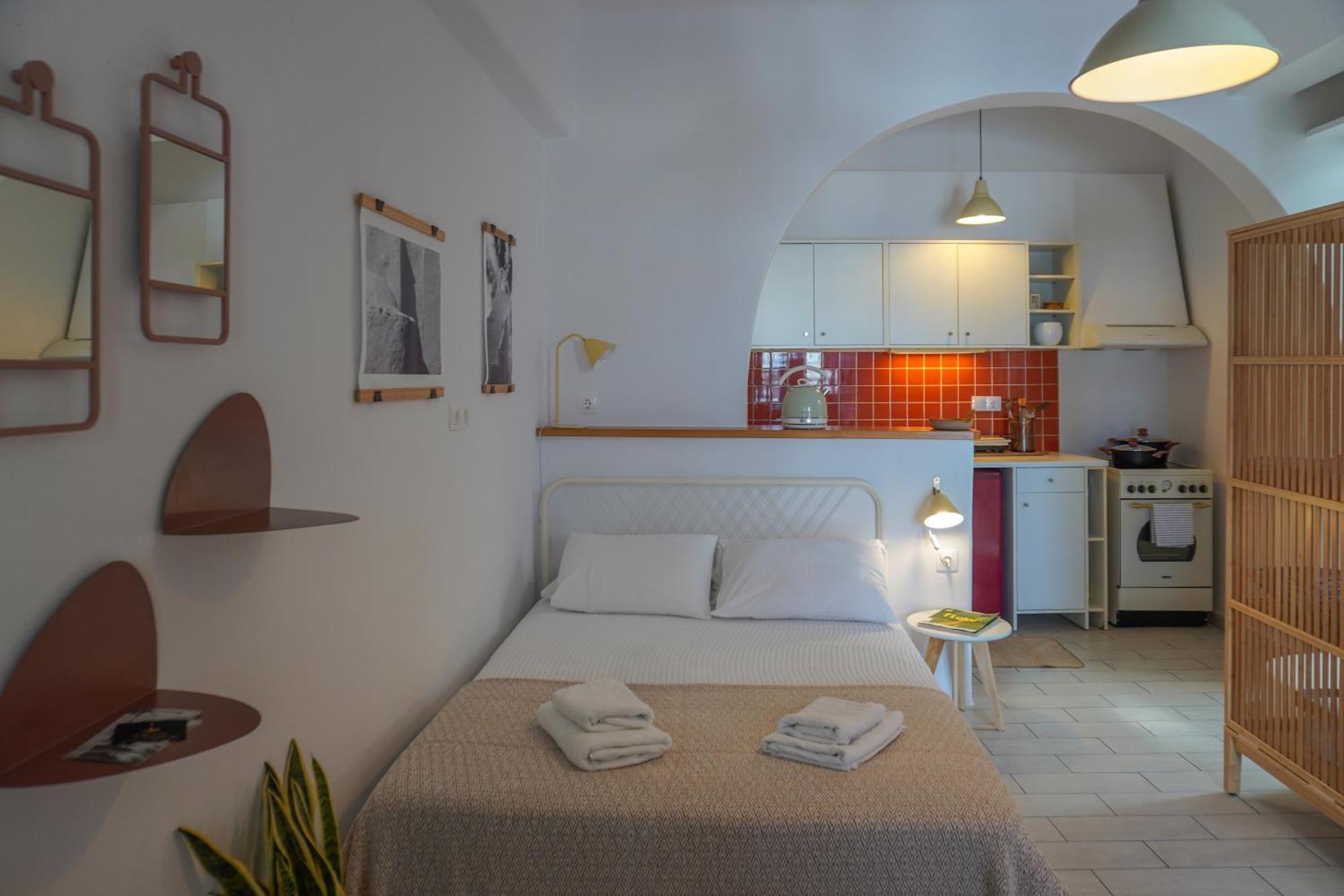 Arodou Studio And Apartment Mykonos Town Екстериор снимка