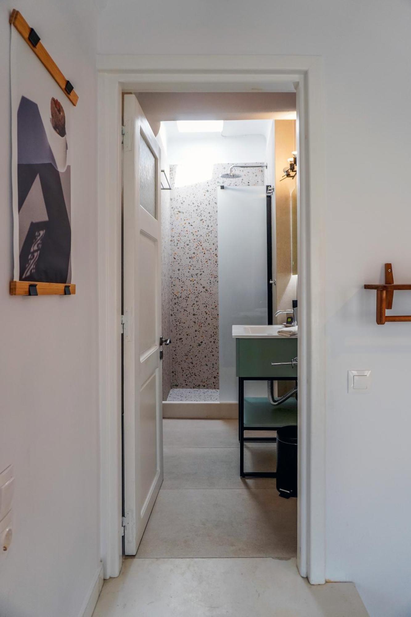 Arodou Studio And Apartment Mykonos Town Екстериор снимка